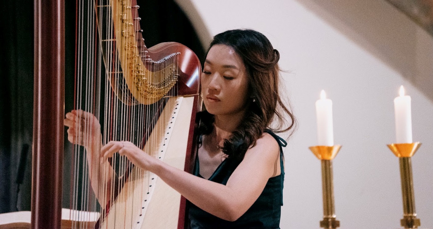 DÉLA Harp